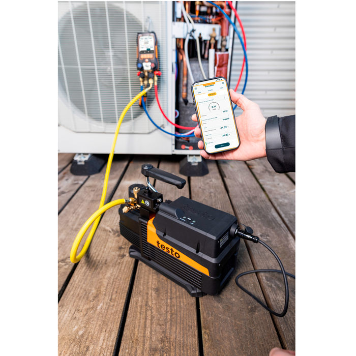 Testo 565i Ex Smart Vacuum Pump For Automated Evacuations (7 CFM, ATEX)
