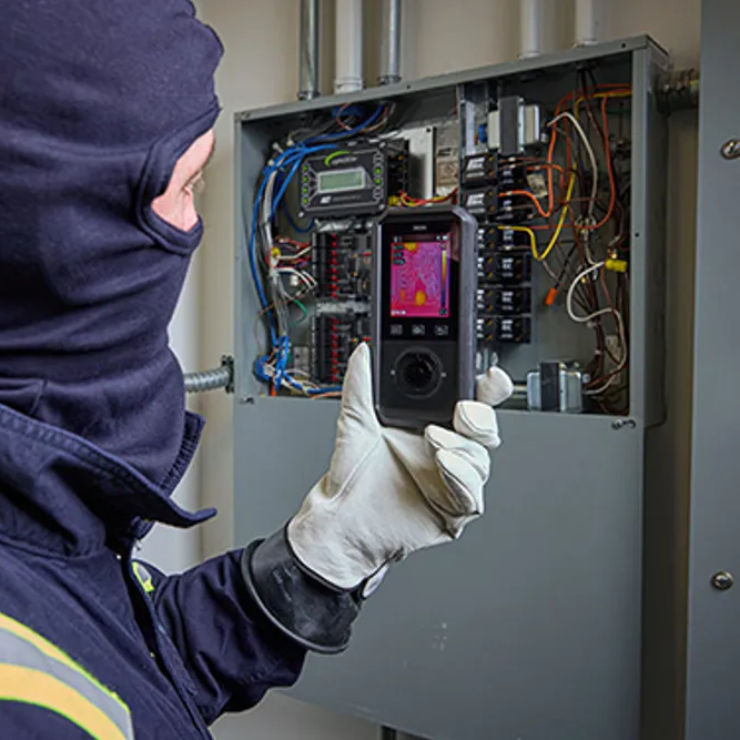 FLIR DM266 Compact Thermal Imaging Multimeter with Meterlink (320 x 240)