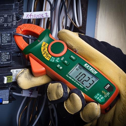 Extech MA61: 60A True RMS AC Clamp Meter + NCV