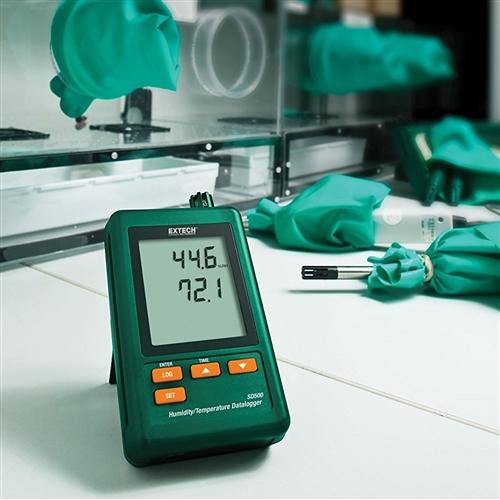 Extech SD500: Humidity/Temperature Datalogger