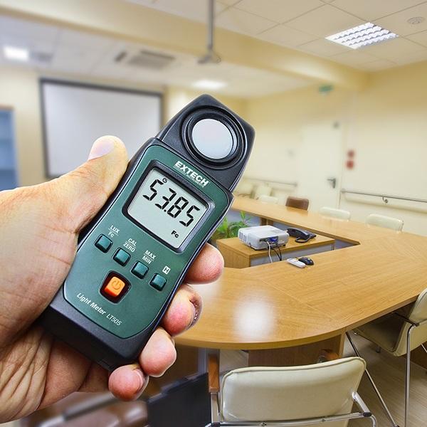 Extech LT505: Pocket Light Meter